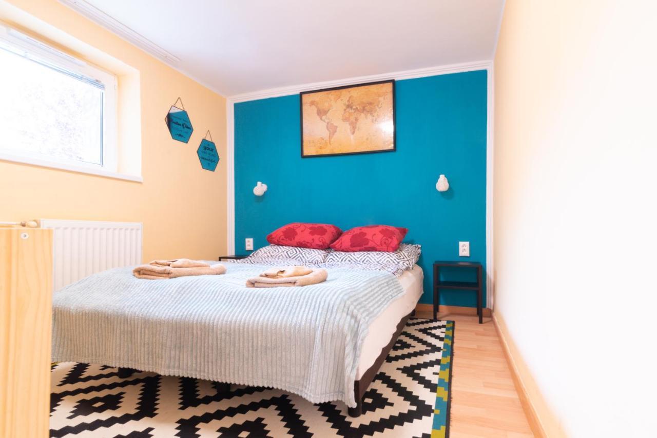 Cosy And Colorful Apartment Сентендре Экстерьер фото