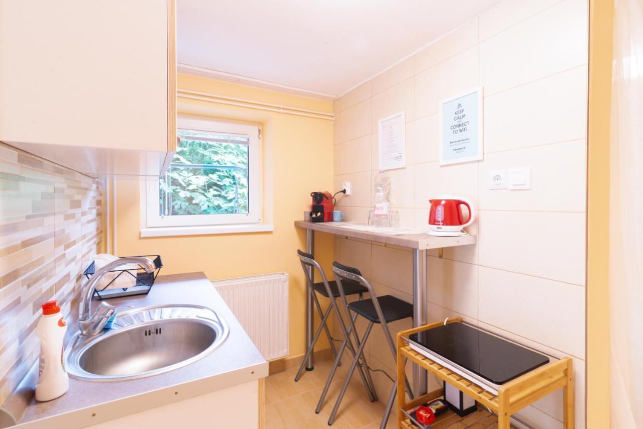 Cosy And Colorful Apartment Сентендре Экстерьер фото